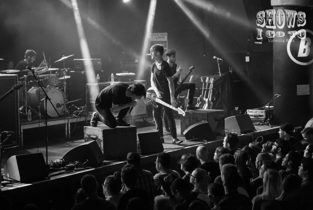 Saosin performing live on stage